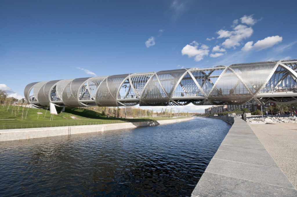 Arganzuela Bridge over the River Manzanares, Madrid Rio Park, Madrid, Spain