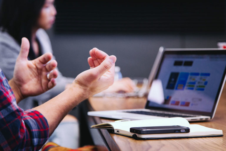 Dialogues_5QgIuuBxKwM