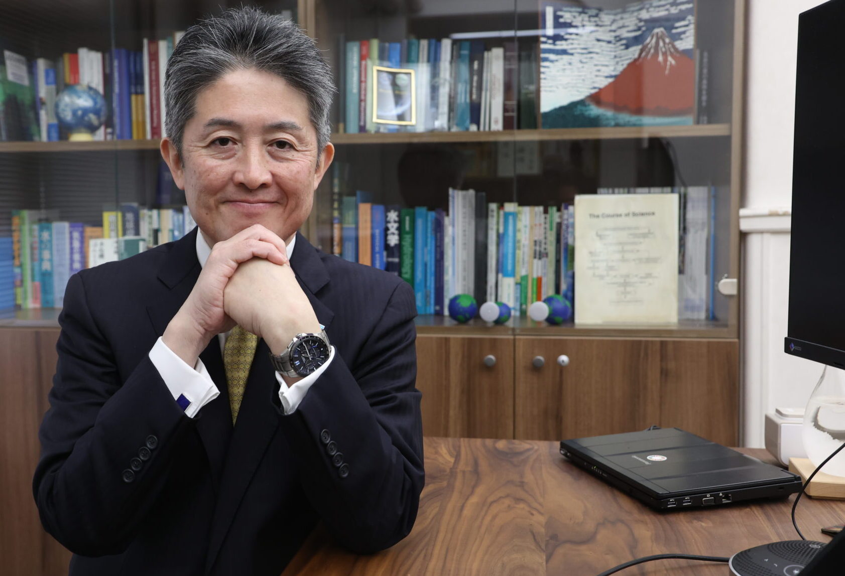 2024 Stockholm Water Prize Laureate Prof. Taikan Oki, facing the camera.